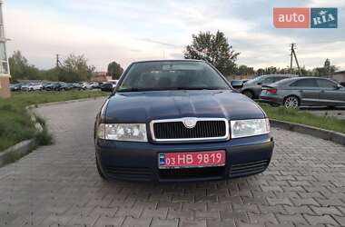 Лифтбек Skoda Octavia 2008 в 