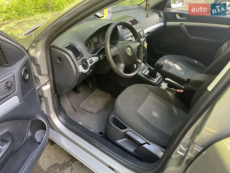 Лифтбек Skoda Octavia 2008 в Виннице