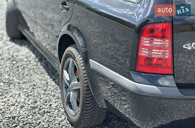 Универсал Skoda Octavia 2009 в 