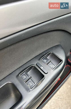 Универсал Skoda Octavia 2010 в 