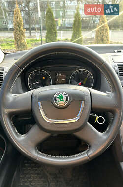 Универсал Skoda Octavia 2010 в 