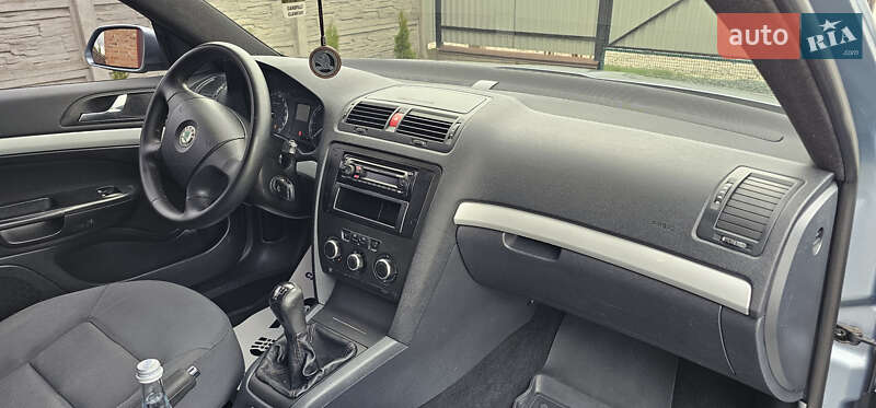 Універсал Skoda Octavia 2005 в Нововолинську