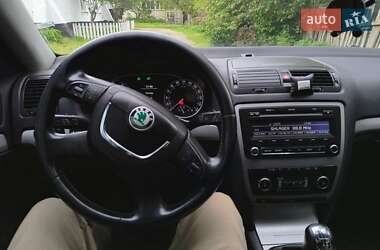 Універсал Skoda Octavia 2010 в 