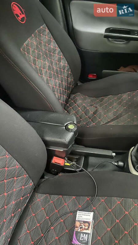 Ліфтбек Skoda Octavia 2006 в Черкасах