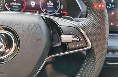 Ліфтбек Skoda Octavia 2021 в 
