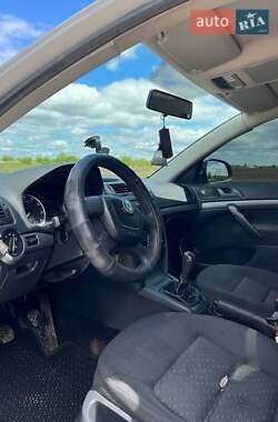Универсал Skoda Octavia 2010 в 