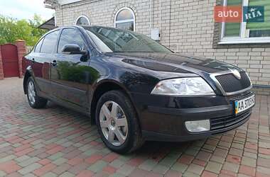 Лифтбек Skoda Octavia 2008 в 