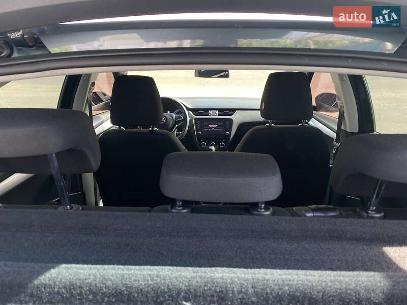 Лифтбек Skoda Octavia 2017 в Днепре