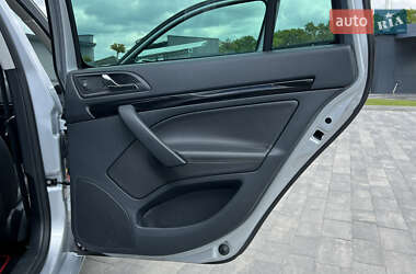 Універсал Skoda Octavia 2012 в 