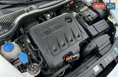 Універсал Skoda Octavia 2012 в 