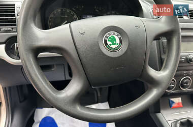 Лифтбек Skoda Octavia 2005 в 