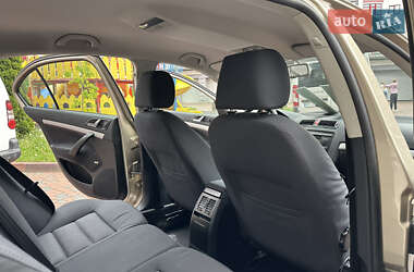 Лифтбек Skoda Octavia 2005 в 