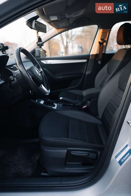 Універсал Skoda Octavia 2020 в Києві