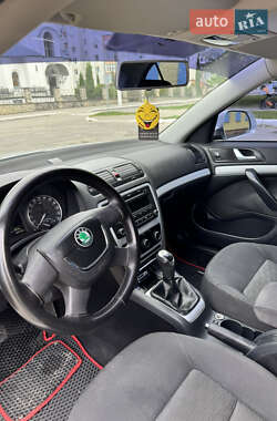 Ліфтбек Skoda Octavia 2011 в 