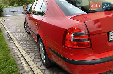 Лифтбек Skoda Octavia 2008 в 