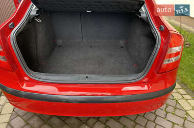 Лифтбек Skoda Octavia 2008 в 