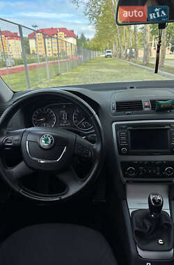 Универсал Skoda Octavia 2013 в 