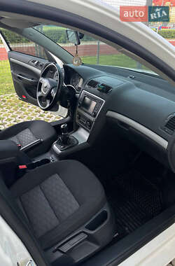 Универсал Skoda Octavia 2013 в 