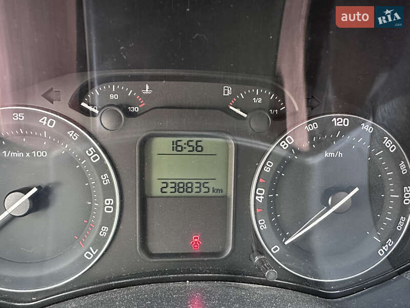 Універсал Skoda Octavia 2008 в Черкасах