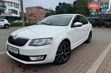 Ліфтбек Skoda Octavia 2016 в Ужгороді