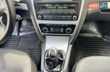 Лифтбек Skoda Octavia 2009 в 