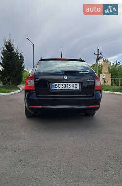 Универсал Skoda Octavia 2011 в 