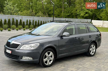 Універсал Skoda Octavia 2012 в 