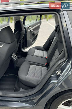 Універсал Skoda Octavia 2012 в 