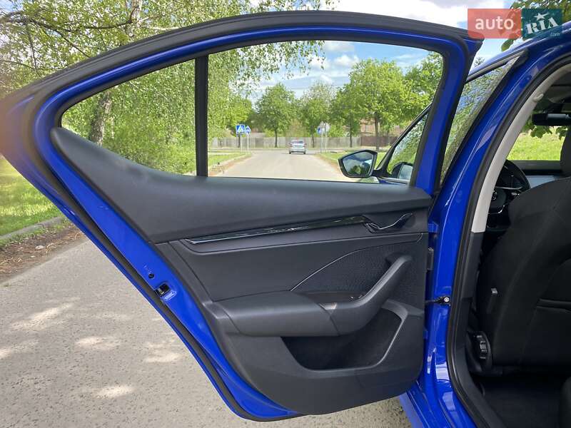 Лифтбек Skoda Octavia 2021 в Полтаве фото 16 Лифтбек Skoda Octavia 2021 в Полтаве