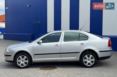 Лифтбек Skoda Octavia 2007 в 