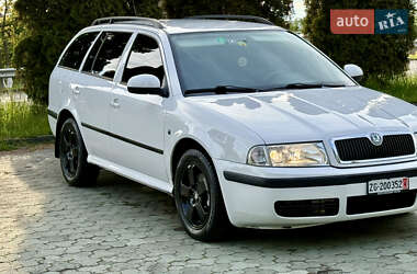 Универсал Skoda Octavia 2010 в 