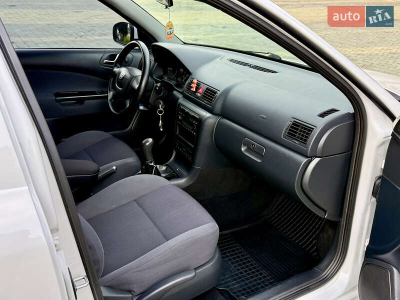 Універсал Skoda Octavia 2010 в Дубні