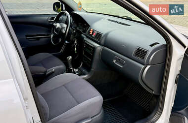 Универсал Skoda Octavia 2010 в 