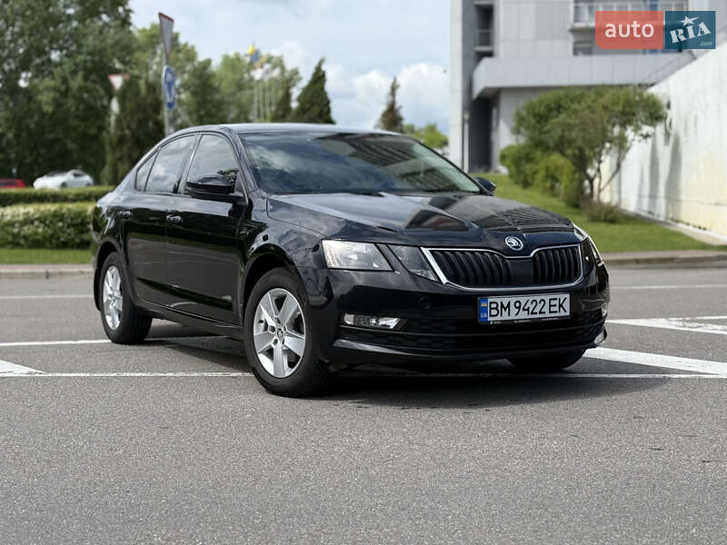 Лифтбек Skoda Octavia 2019 в 