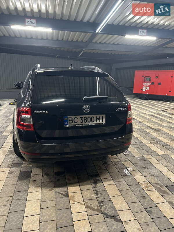 Универсал Skoda Octavia 2017 в Львове