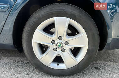 Універсал Skoda Octavia 2011 в 