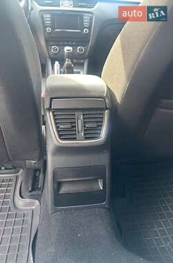 Ліфтбек Skoda Octavia 2014 в 