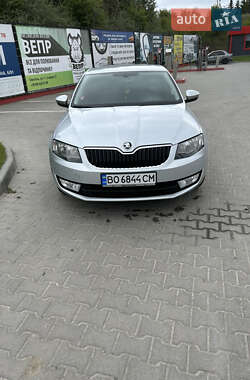 Лифтбек Skoda Octavia 2015 в 