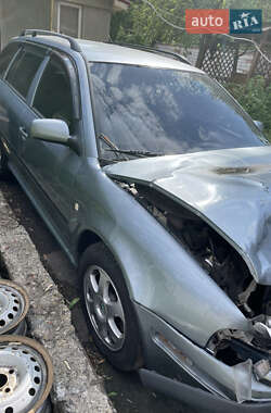 Универсал Skoda Octavia 2002 в 