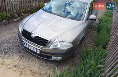 Лифтбек Skoda Octavia 2006 в Изяславе