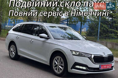 Универсал Skoda Octavia 2021 в Буче