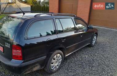 Універсал Skoda Octavia 2008 в Луцьку