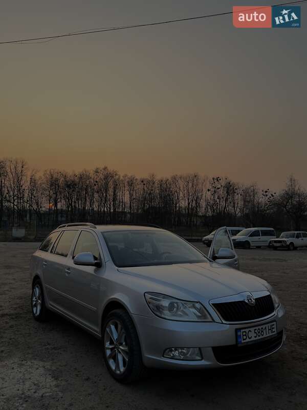 Универсал Skoda Octavia 2011 в 