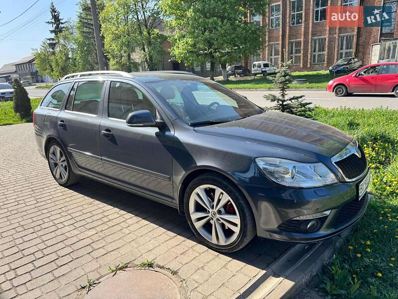 Універсал Skoda Octavia 2012 в Кам'янець-Подільському