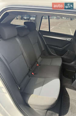 Універсал Skoda Octavia 2013 в 