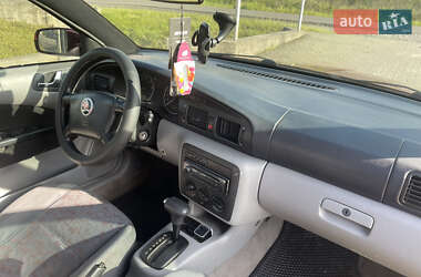 Лифтбек Skoda Octavia 1998 в 