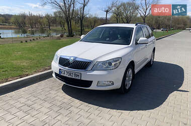 Универсал Skoda Octavia 2013 в Умани