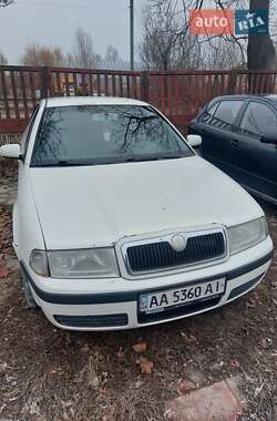 Лифтбек Skoda Octavia 2006 в Чемеровцах