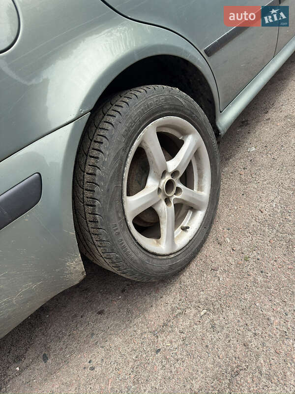 Ліфтбек Skoda Octavia 2004 в Сумах