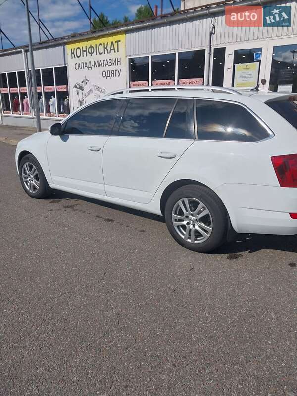 Универсал Skoda Octavia 2015 в Киеве